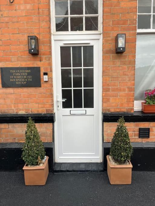 Newly Renovated Stunning Warehouse Apartment Bornemouth Extérieur photo