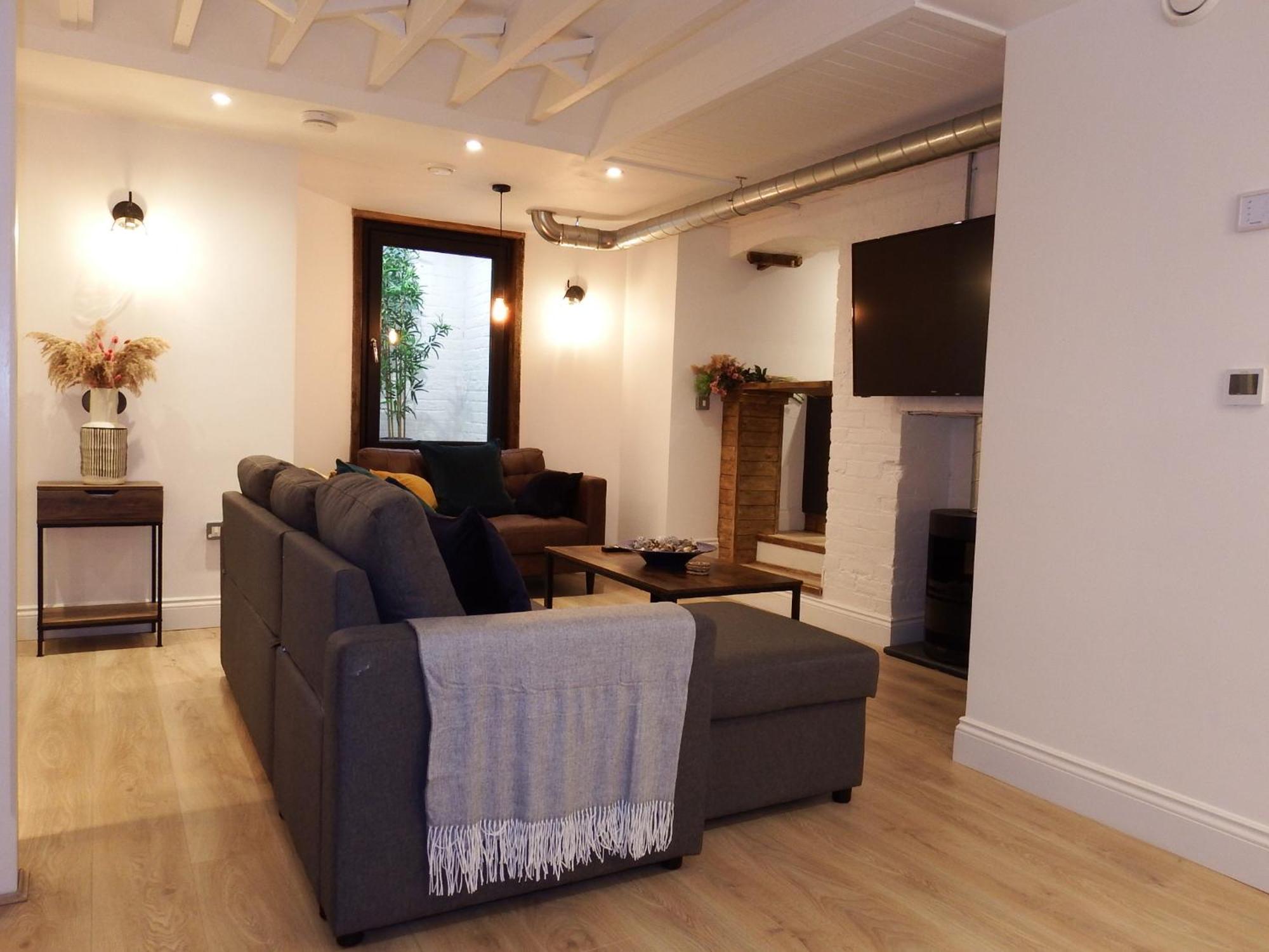 Newly Renovated Stunning Warehouse Apartment Bornemouth Extérieur photo