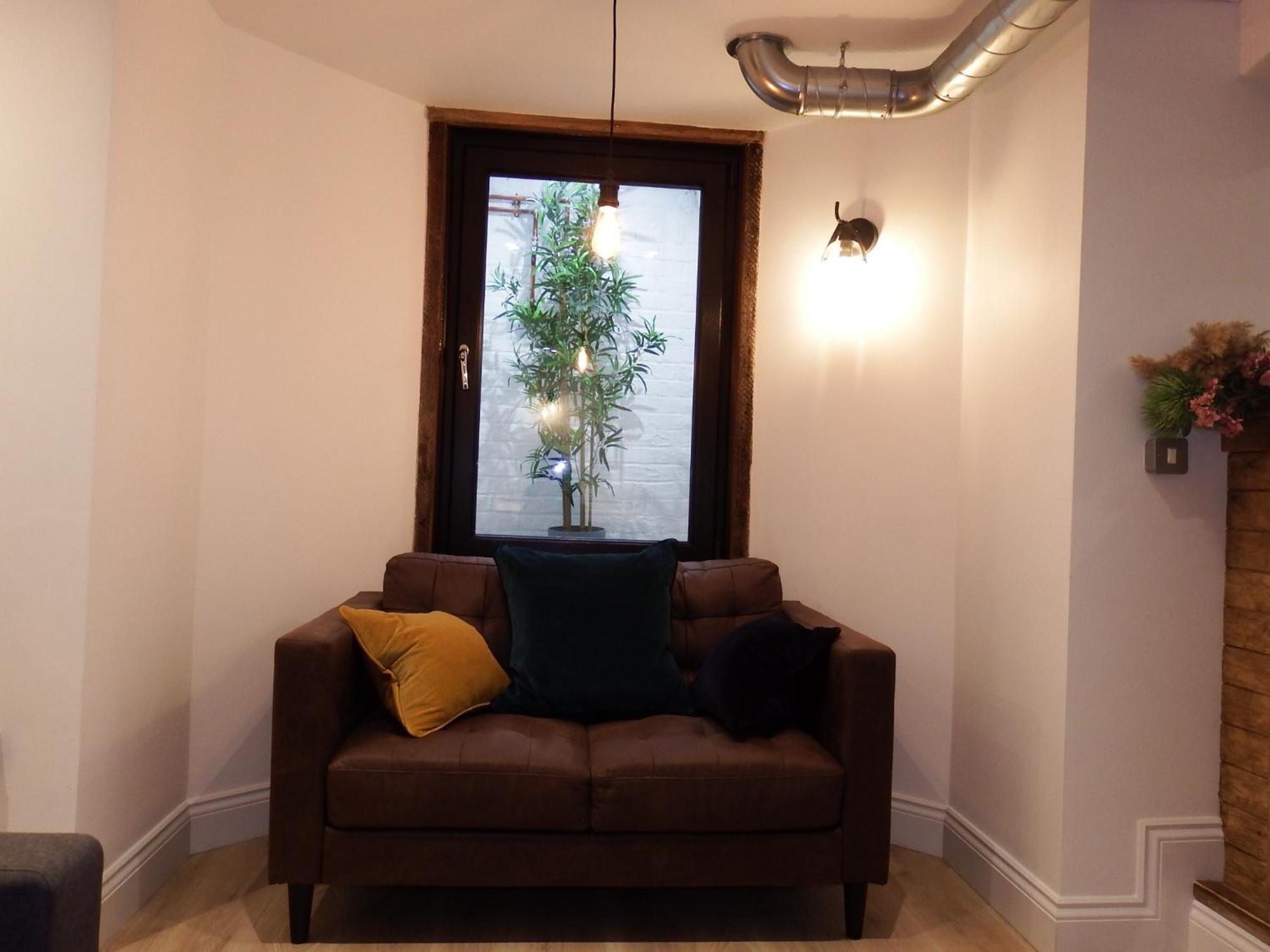 Newly Renovated Stunning Warehouse Apartment Bornemouth Extérieur photo